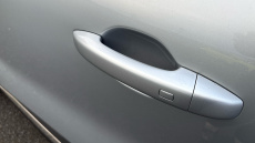 Renault Captur 1.3 TCE 130 BOSE Launch Edition 5dr Petrol Hatchback